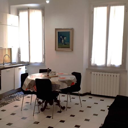 Ca'Saetta Bnb Holiday Home - Park & Go To Genoa Aquarium And Old Town 외부 사진